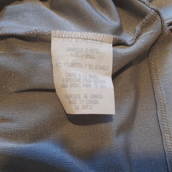 ⭐2/$25 EUC Silvery Melanie Lyne Camisole - Picture 4 of 5